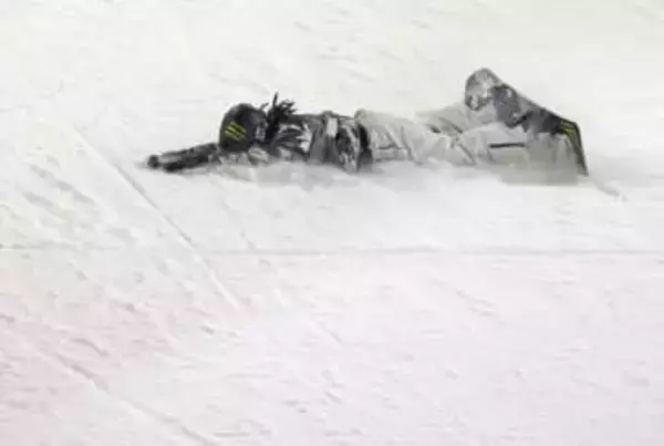 平野歩夢は複数箇所の骨折　17日に負傷、五輪へ影響懸念