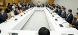 「政府、子どもの安全守る対策強化　自殺防止も、首相「深刻な課題」」の画像1