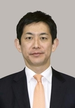 小林氏、重点策の調整奔走　首相意向重視、党内不満も