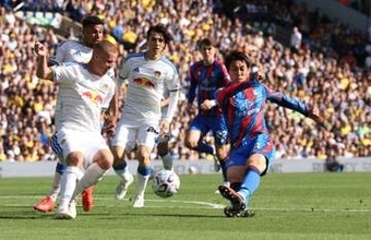 鎌田フル出場、冨安は負傷交代　イングランド・プレミアリーグ