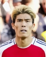 冨安健洋、アヤックス加入か　アーセナル退団後は無所属