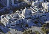 「国会議事堂、初の大規模改修へ　築90年、耐震強化」の画像1