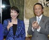 「麻生氏、中道を「ぽこっと出た」　首相交代が争点と訴え」の画像1
