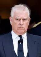 英アンドルー元王子、性犯罪も　警察「複雑な捜査」進行中