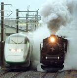 「＜あのころ＞SLと山形新幹線が並走　26年前の12月11日」の画像1
