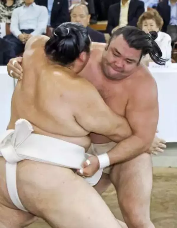 稽古総見、綱とり霧島10勝6敗　大の里は10勝5敗
