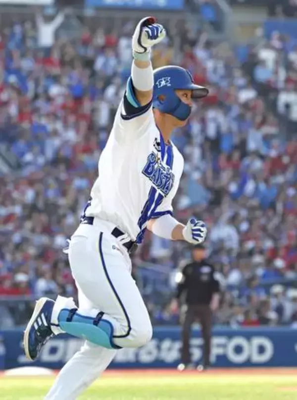 D6―5広（12日）　度会が勝ち越し2ラン