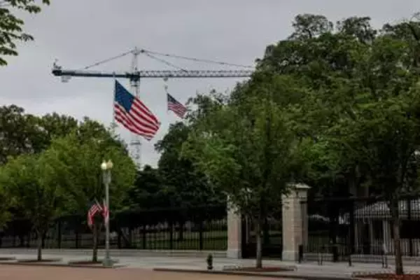 「宴会場建設が必要」　トランプ氏、事件論拠に