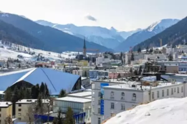 米ウクライナ首脳会談へ　安全の保証、復興を協議