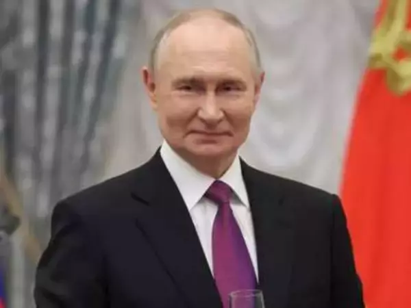 ロシアとイラン首脳が電話会談　対米協議などを議論