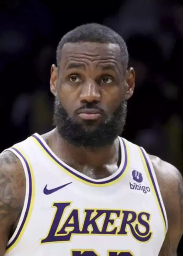 レブロン・ジェームズが移籍へ　41歳、NBAレーカーズ退団
