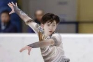 フィギュア男子、中田V2　全国高校スケート第4日