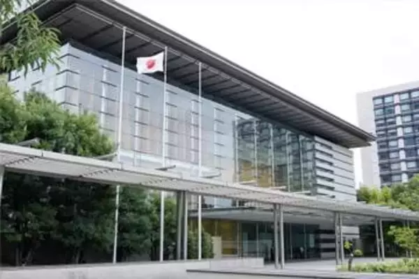 革新技術起業拠点、整備へ　東京の国有地に29年度着工
