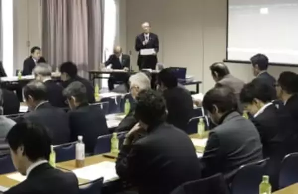 広島カキ大量死受け意見交換会　県漁連会長「存続へ支援を」