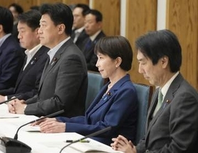8月も景気緩やかに回復　政府、地震や豪雨注視