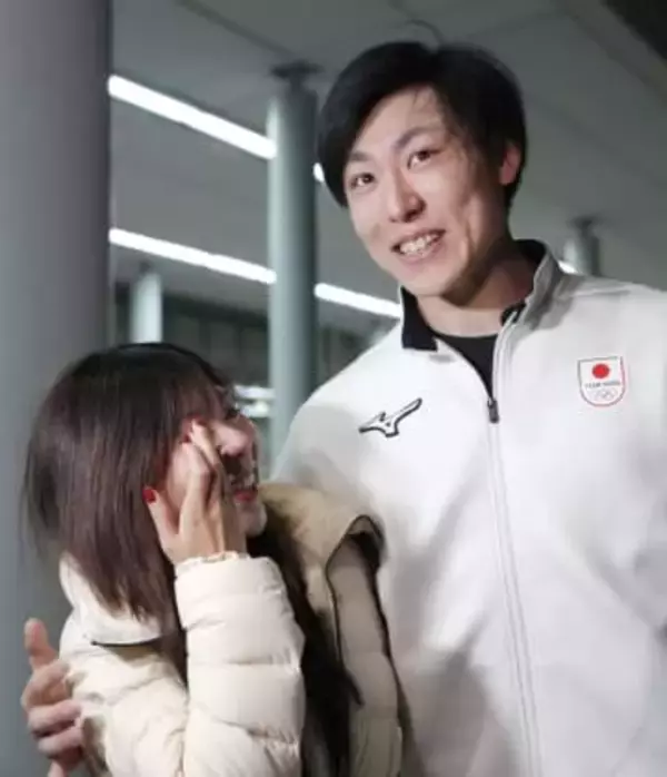 6位新濱立也に妻「頑張った」　スケート男子500メートルで