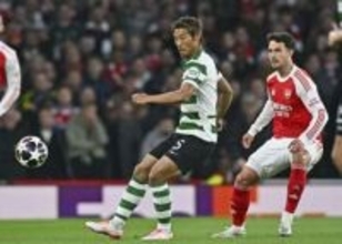 欧州CL、バイエルンが準決勝へ　アーセナルも