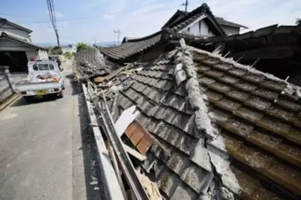 熊本地震、車中泊70代死亡　熱中症疑い、初の関連死か