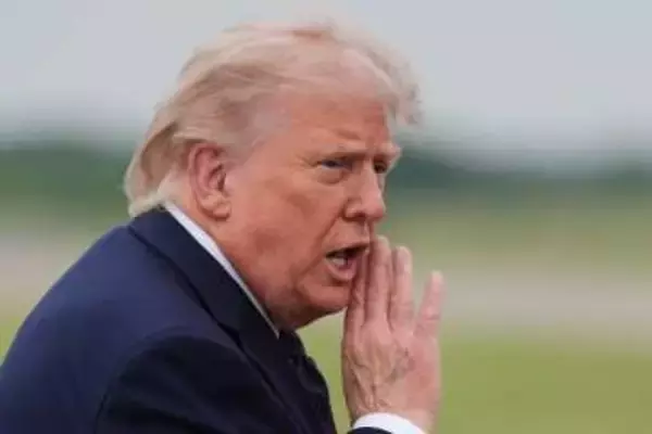 トランプ氏、長男の結婚式欠席　「重要な時期」公務を優先