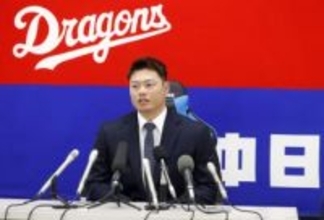 中日の細川、1億3千万で更改　現役ドラフト出身で初の大台
