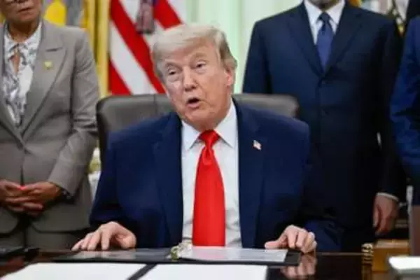 覚書に「ホルムズ海峡の開放」　米イラン表明「近日署名」