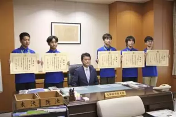 国際物理五輪で金メダル　広島の高校生