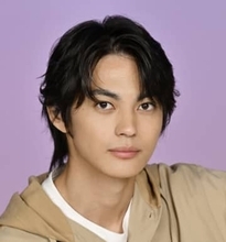 神尾さんと平手さんが結婚　「それぞれの道が交差し一つに」