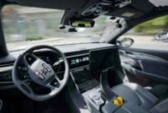 中国、自動運転の新規許可を停止　百度がタクシートラブル多発