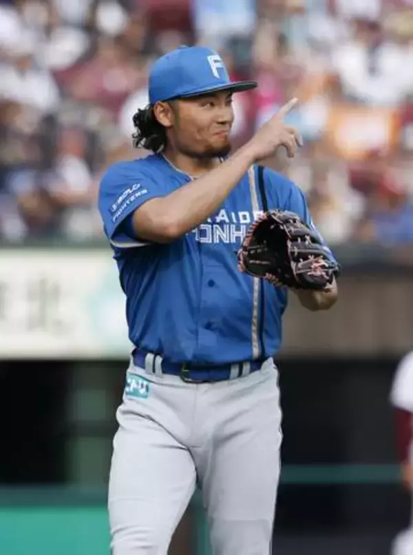 楽2―12日（6日）　伊藤が3勝目
