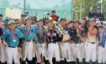 隠岐で「離島甲子園」　中学生球児、交流深める