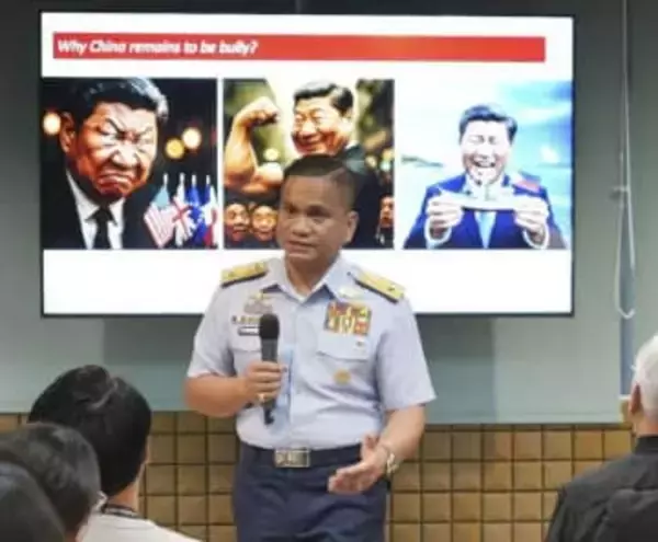 習氏？風刺画写り中国激怒　比沿岸警備隊の報道官投稿