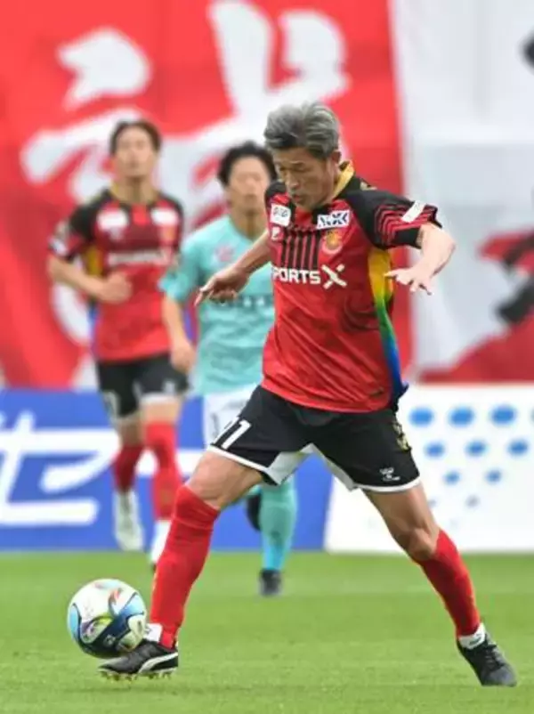カズ、J公式戦の最年長更新　59歳3カ月12日で先発出場