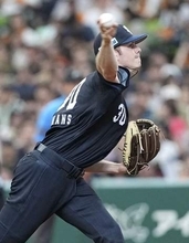 西1―0巨（14日）　西武が無失点リレー
