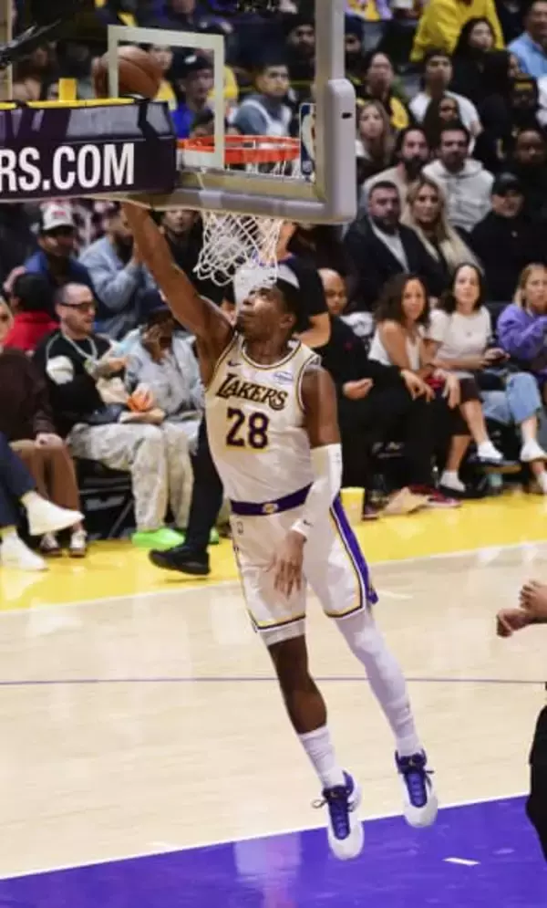 NBA、八村塁は14得点　レーカーズ7連勝