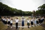 「「高校生平和大使」決意新たに　核なき世界へ、爆心地公園で集会」の画像1