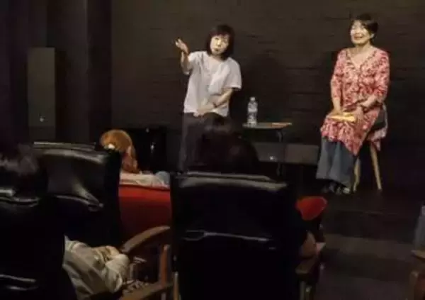 鑑賞後おしゃべり楽しんで　鳥取、20席の新映画館好評