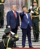 「習氏、笑顔で友好ムード　トランプ氏満足げ」の画像1