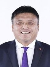 J1京都、チョウ貴裁監督が退任　百年構想リーグ終了後に