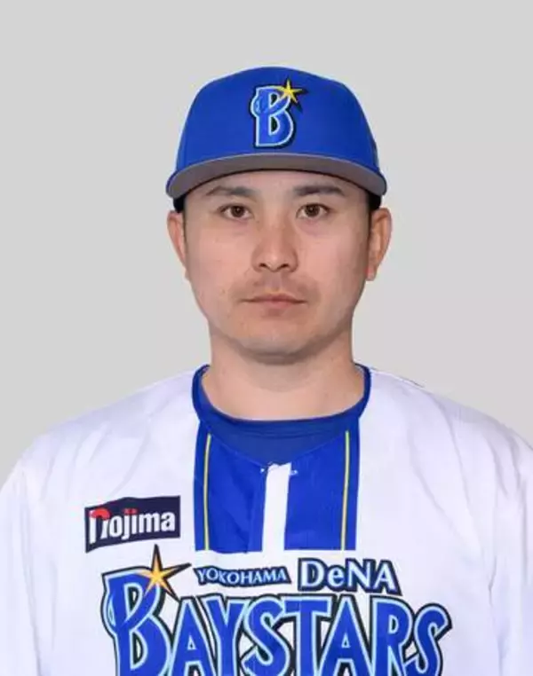 佐野が海外FA権取得　DeNA