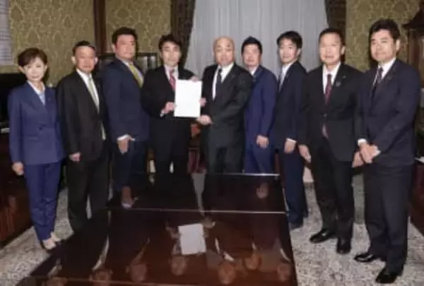 立民、土地取得把握の法案提出　外国人対象とは明記せず