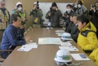 国民代表、被災の青森視察　知事に「与野党で支援」