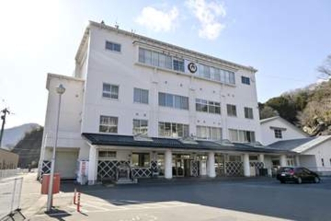 岩手・大槌の山林火災鎮圧　6日に町役場付近で発生