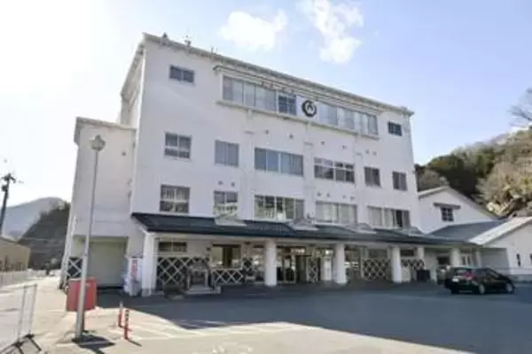 岩手・大槌の山林火災鎮圧　6日に町役場付近で発生