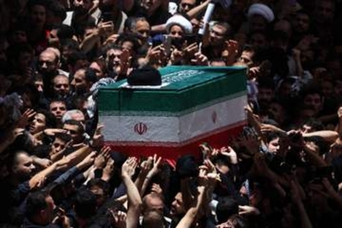 イラン故ハメネイ師の葬儀実施へ　米と緊張下、シーア派聖地