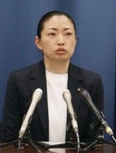 発信自粛求める決議は無効と提訴　埼玉・鶴ケ島市議が損害賠償請求