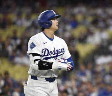 大谷1番、岡本1安打　松井無失点、今井も登板