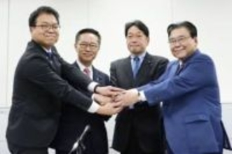 年収の壁、178万円で合意　高市首相「所得増で好循環へ」