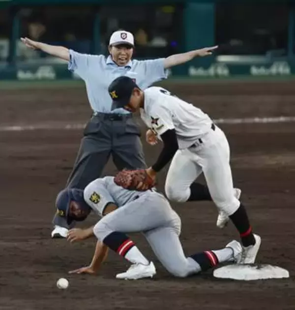 女性審判員5人、道切り開く　甲子園で活躍