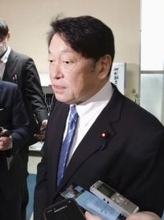 自民税調会長「接戦区で影響」　立民・公明の新党構想巡り