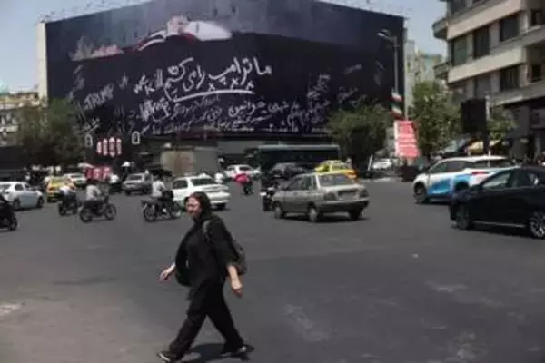 米軍、無積載タンカーを攻撃　イラン港湾の再封鎖後で初